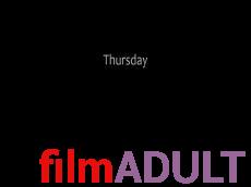 Брат трахнул сестру в ванной пока родители смотрели ТВ - фото 4