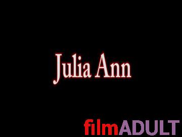 Сисястые лесбиянки в сауне - фото 1