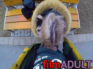 Минет в парке за деньги - фото 11