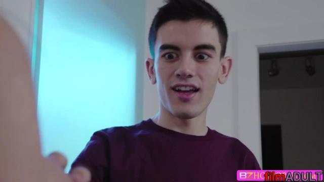 Инцест с мамой в душе - фото 6