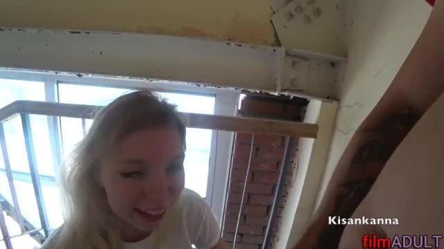 Секс в подъезде - фото 12