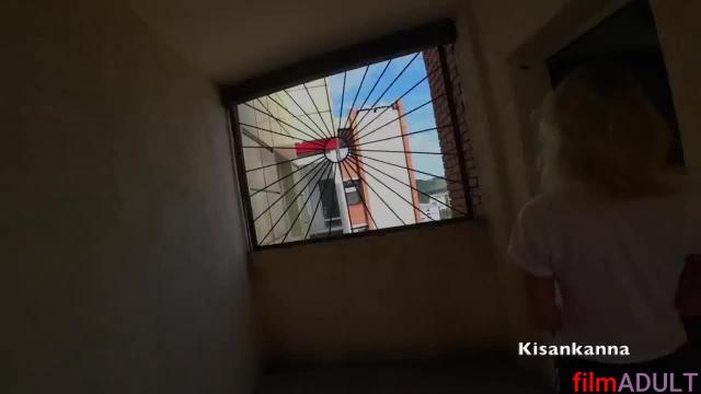 Секс в подъезде - фото 3