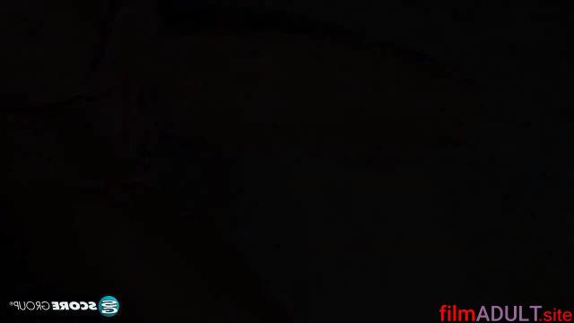 Тетя трахается в анал - фото 12