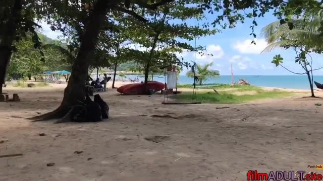 Секс с подругой на пляже - фото 1