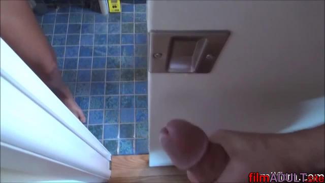 Развел мачеху на секс, она быстро согласилась - фото 3