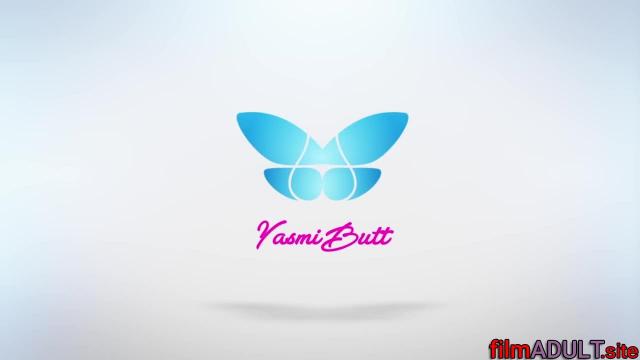 Похотливая секретарша трахается со своим боссом на столе и получает сперму на свои ножки - фото 12