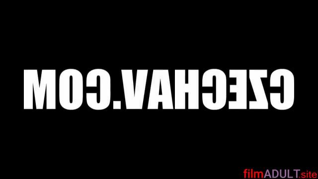 Подглядели за сексом пары в парке - фото 12