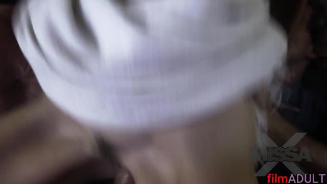 Сын решился трахнуть маму во время просмотра кино и у него это получилось - фото 7