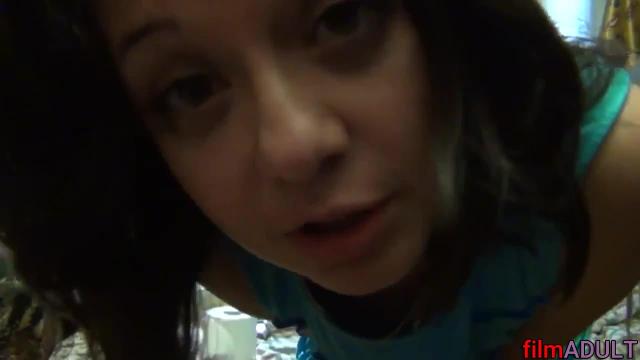 Реальные русские мать и сын занимаются сексом и снимают на камеру. Русские диалоги - фото 11