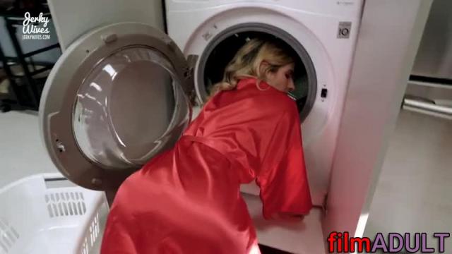 Застрявшая мать была трахнута сыном и она его возненавидела - фото 2