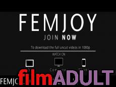 Красивые молодые лесбиянки - фото 12